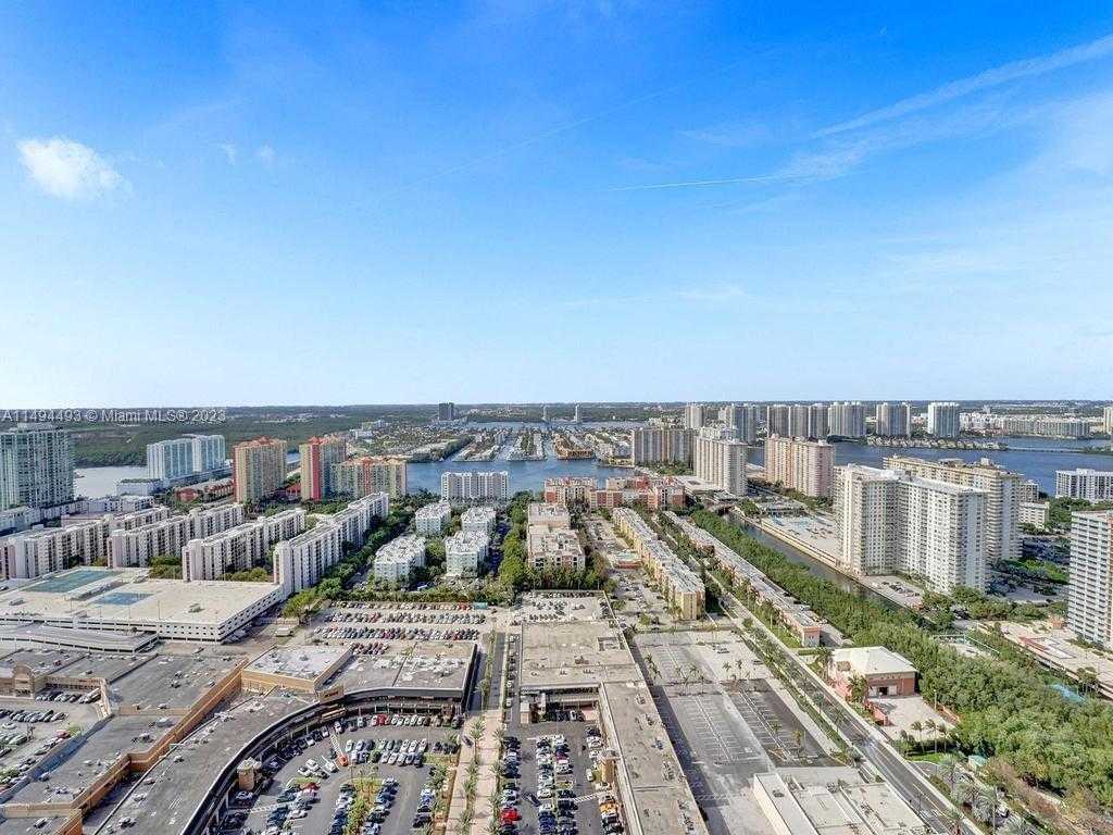 Small Image of 17121 COLLINS AVE #3905/3904, Sunny Isles Beach Number 27