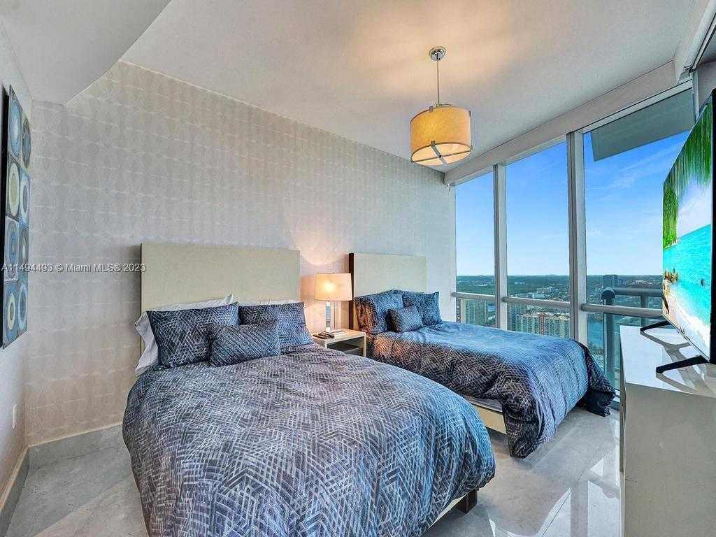 Small Image of 17121 COLLINS AVE #3905/3904, Sunny Isles Beach Number 30