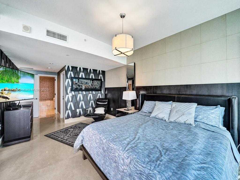 Small Image of 17121 COLLINS AVE #3905/3904, Sunny Isles Beach Number 40