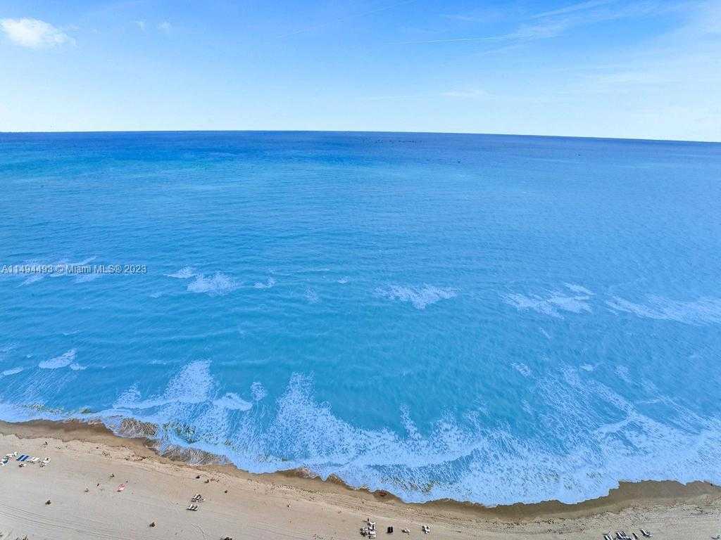 Small Image of 17121 COLLINS AVE #3905/3904, Sunny Isles Beach Number 5