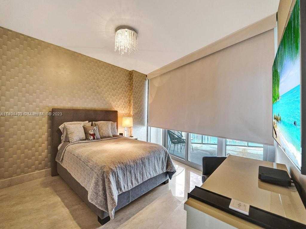 Small Image of 17121 COLLINS AVE #3905/3904, Sunny Isles Beach Number 51