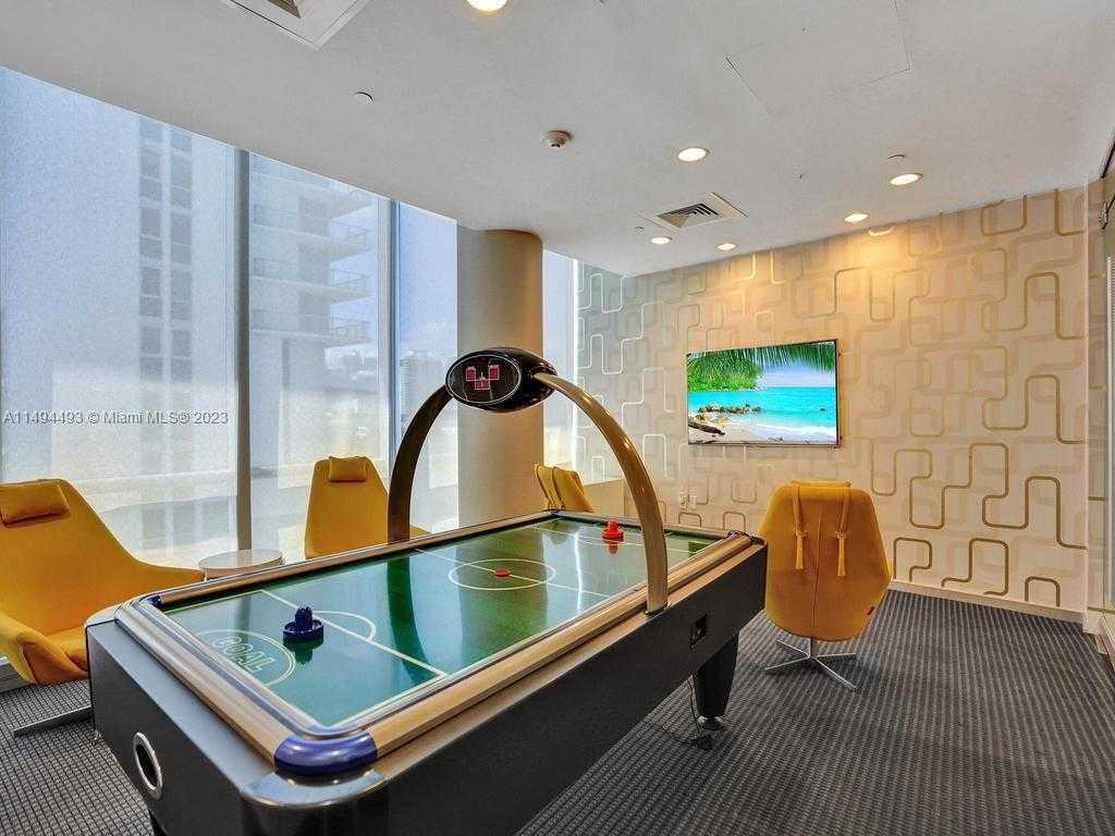 Small Image of 17121 COLLINS AVE #3905/3904, Sunny Isles Beach Number 84