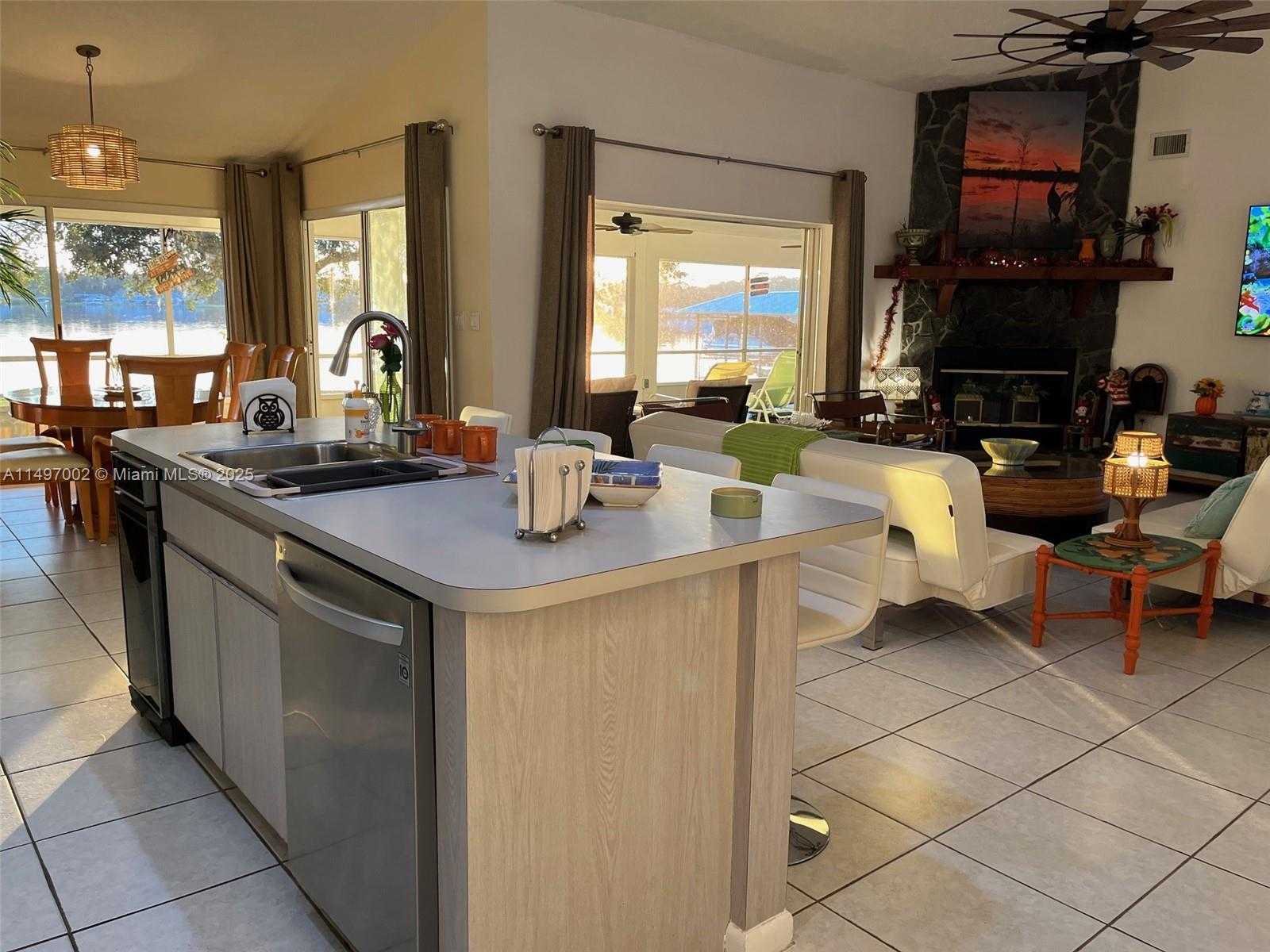 Small Image of 3118 TANGLEWYLDE AVENUE, Lake Placid Number 24