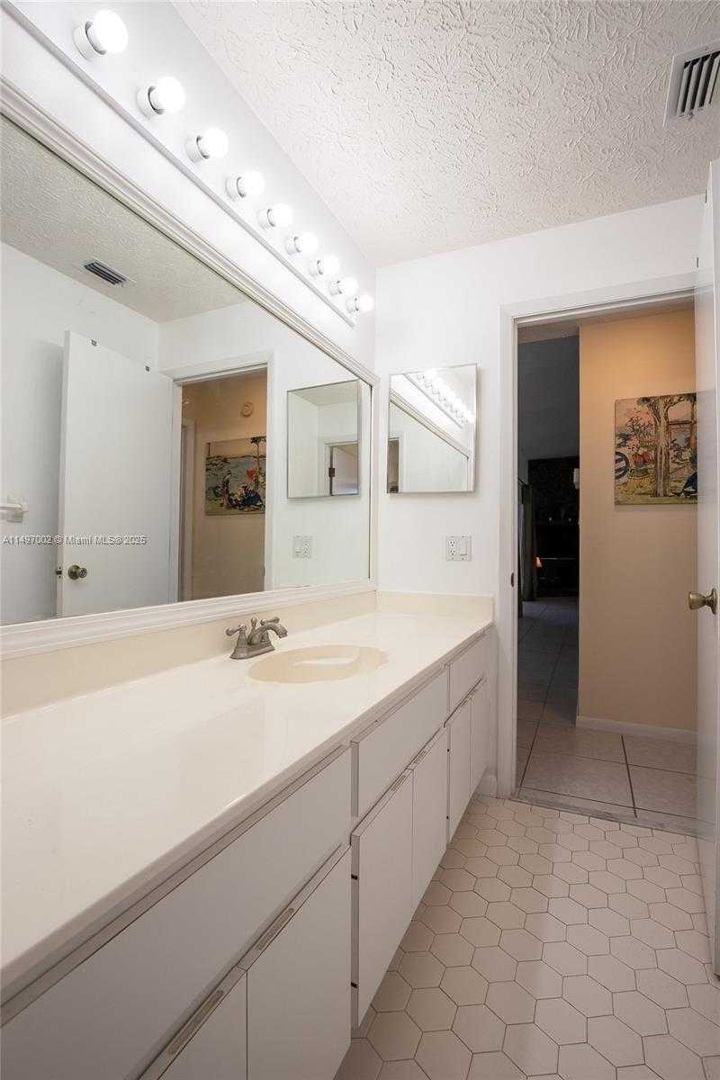 Small Image of 3118 TANGLEWYLDE AVENUE, Lake Placid Number 43