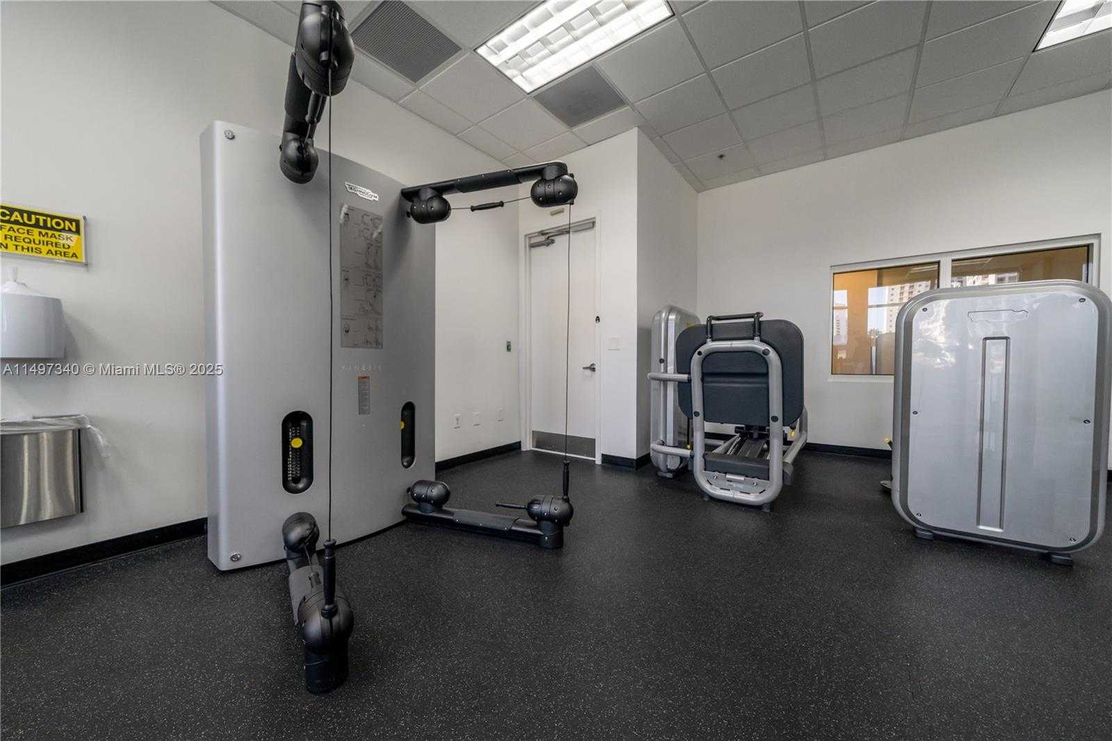 Small Image of 1200 BRICKELL BAY DR #3619, Miami Number 23