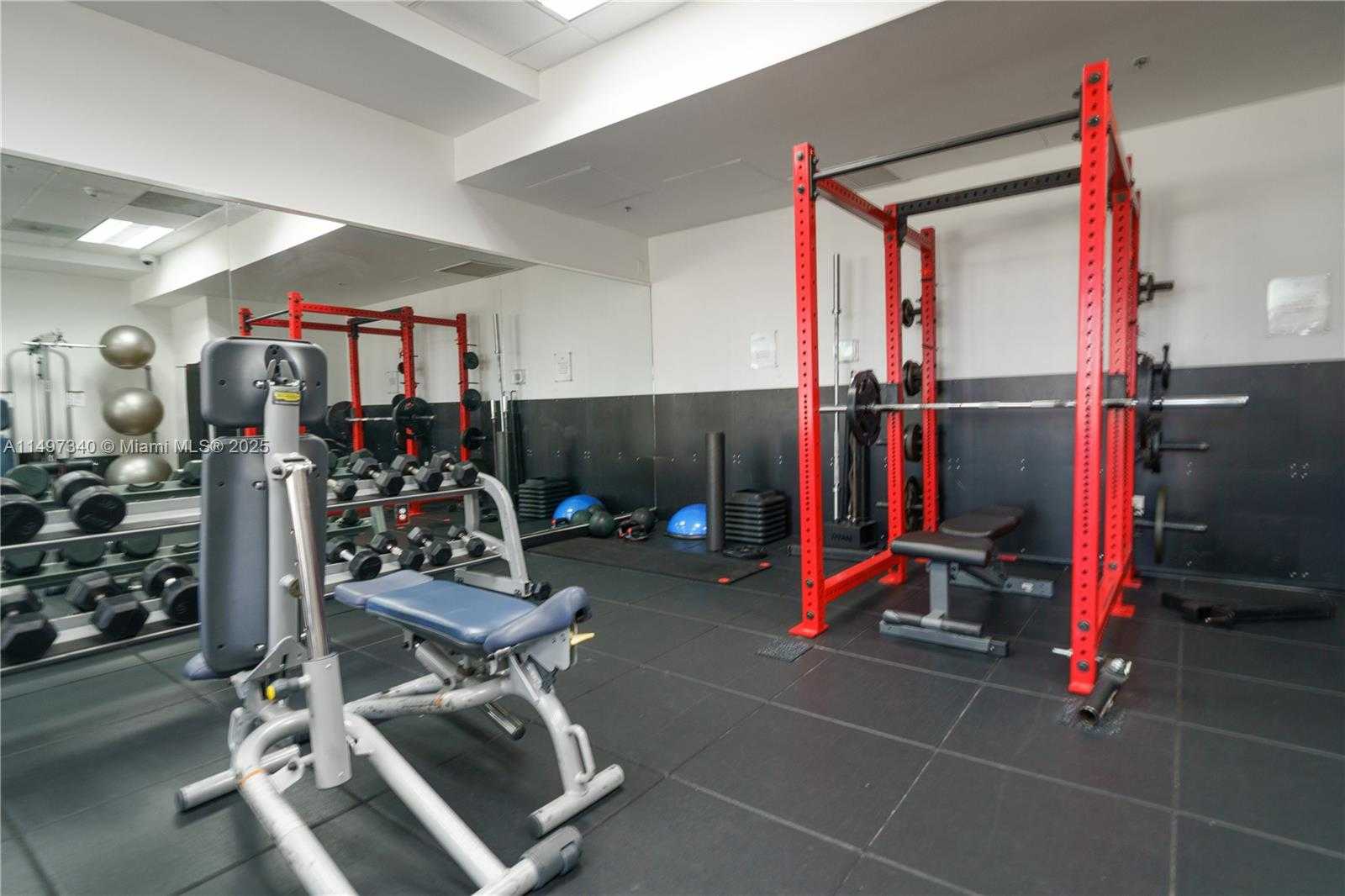 Small Image of 1200 BRICKELL BAY DR #3619, Miami Number 26