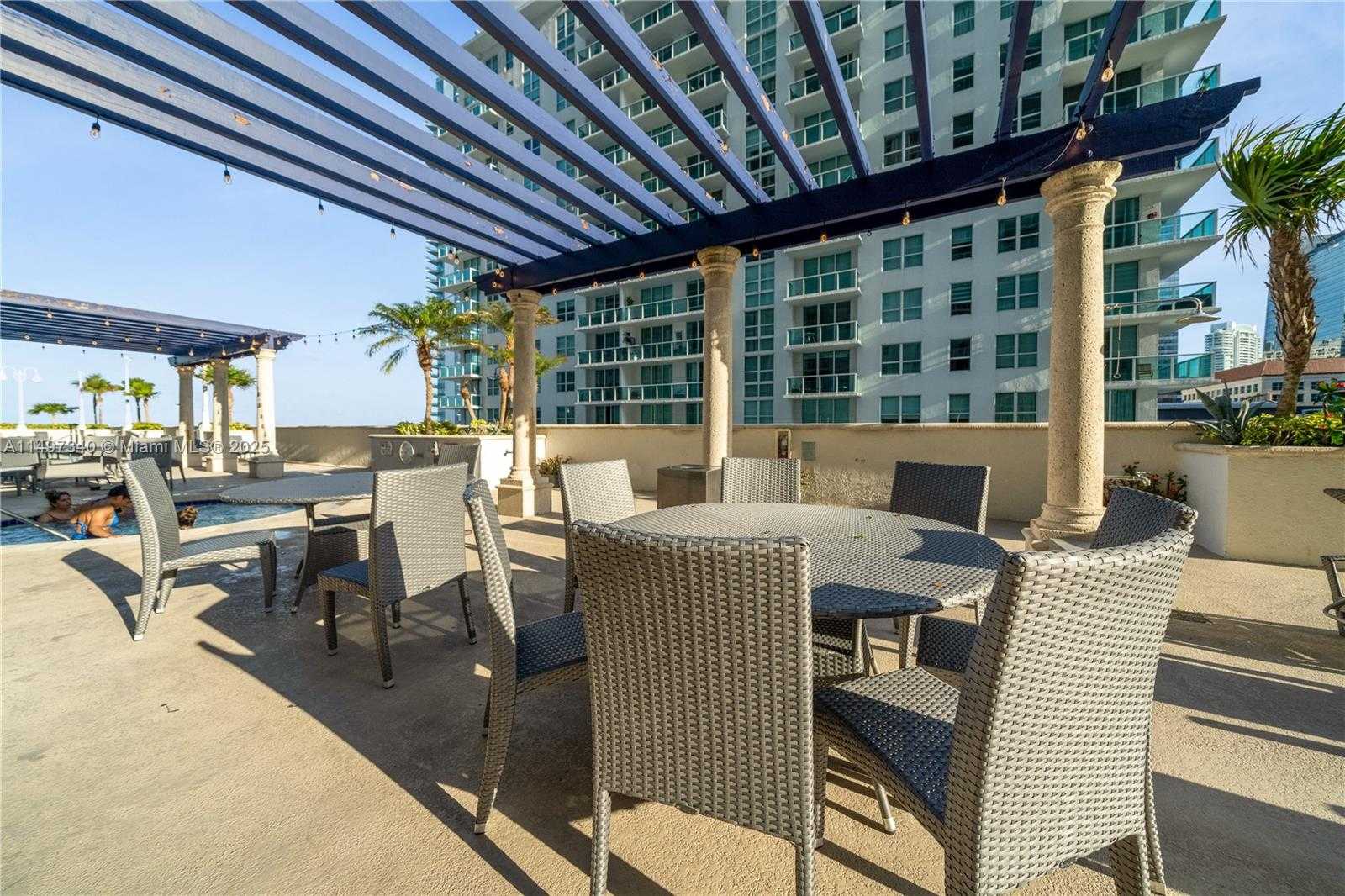 Small Image of 1200 BRICKELL BAY DR #3619, Miami Number 29