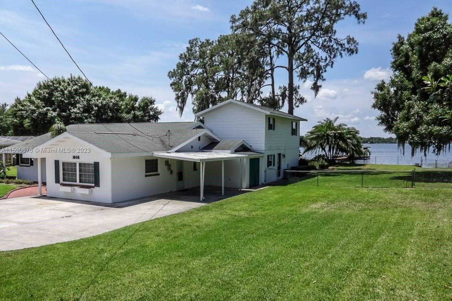 Small Image of 1608 LAKE CLAY DRIVE, Lake Placid Number 2