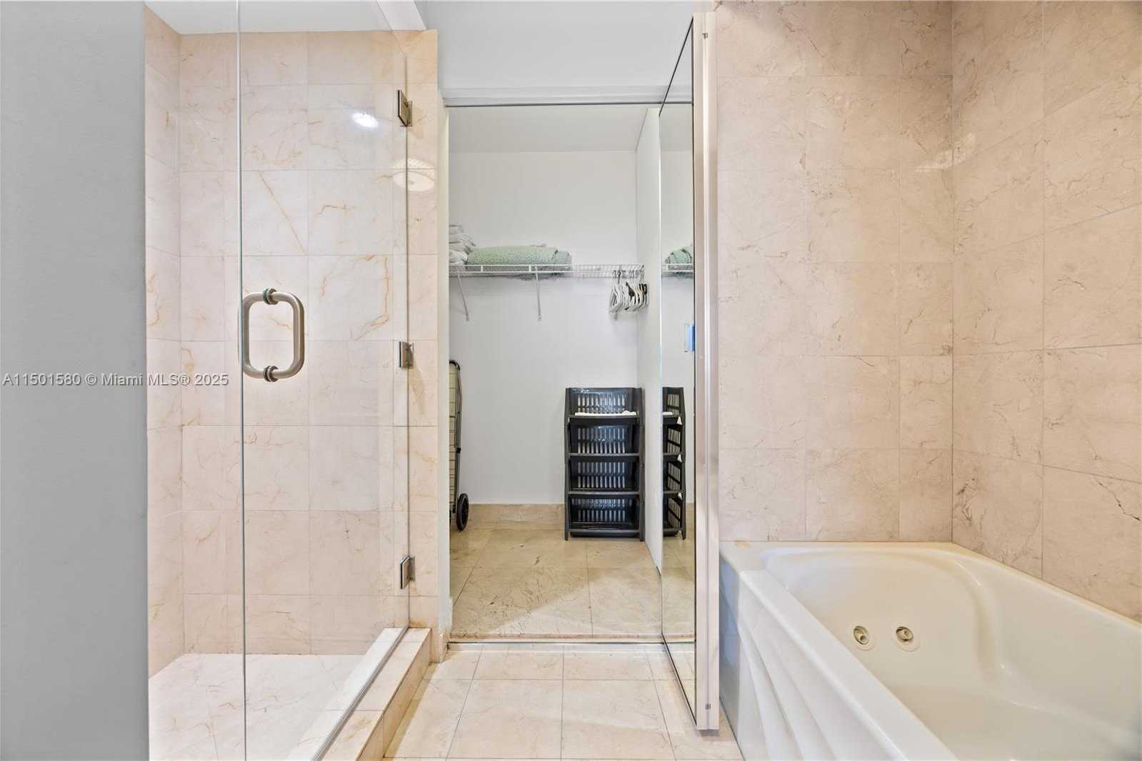 Small Image of 6365 COLLINS AVE #4106, Miami Beach Number 20