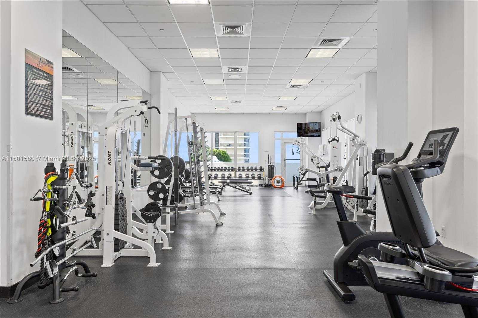 Small Image of 6365 COLLINS AVE #4106, Miami Beach Number 31