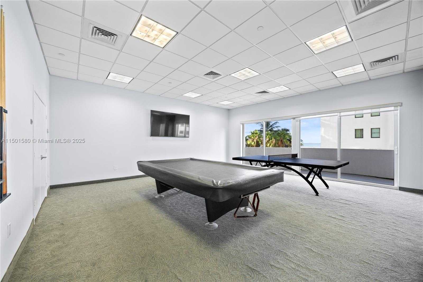 Small Image of 6365 COLLINS AVE #4106, Miami Beach Number 37