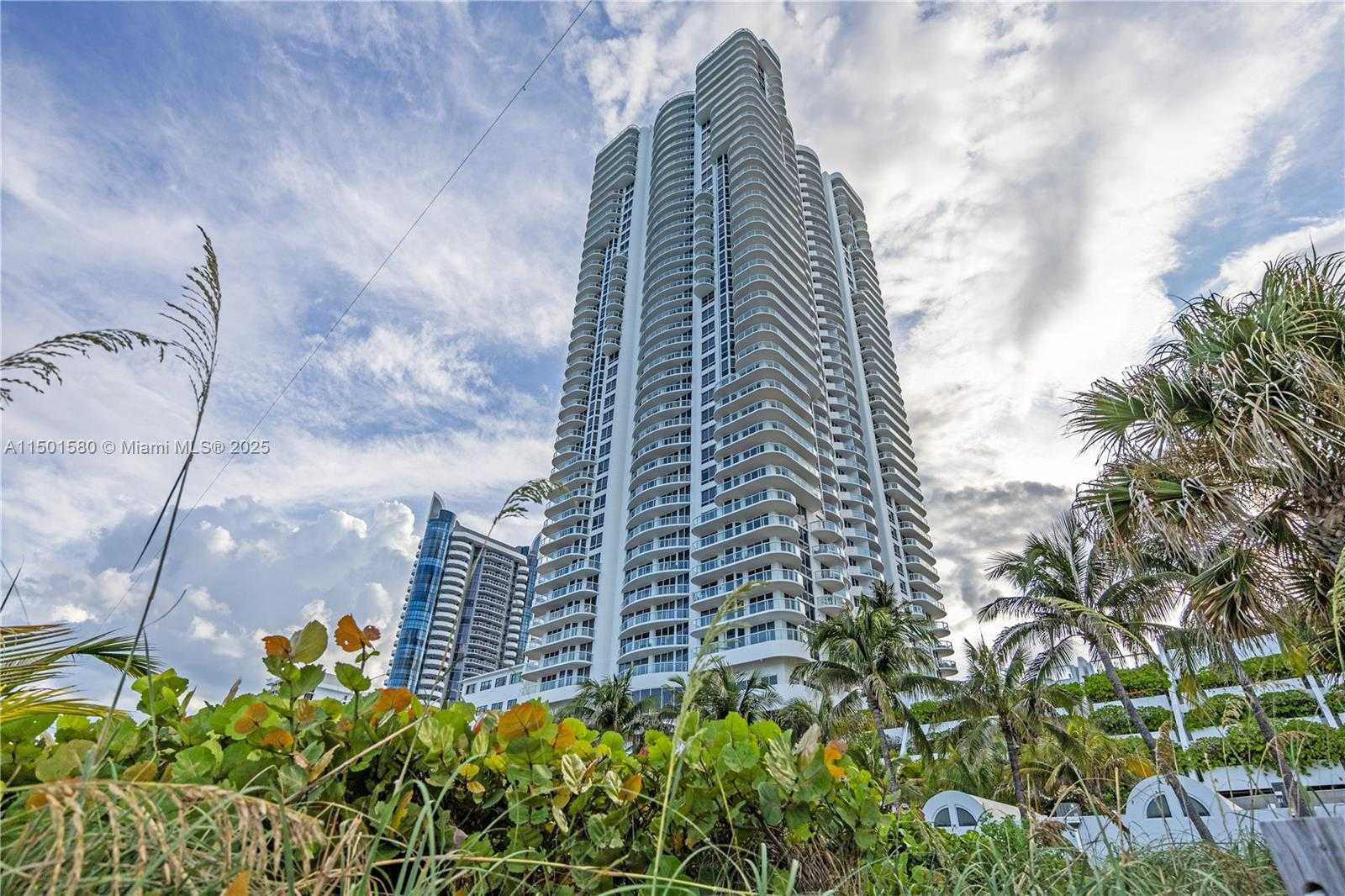 Small Image of 6365 COLLINS AVE #4106, Miami Beach Number 44