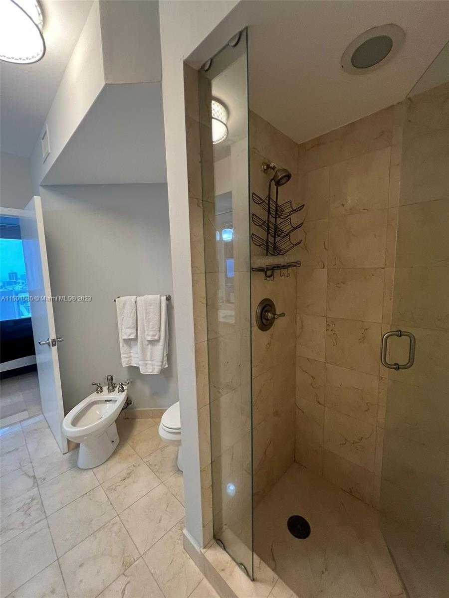 Small Image of 6365 COLLINS AVE #4106, Miami Beach Number 7