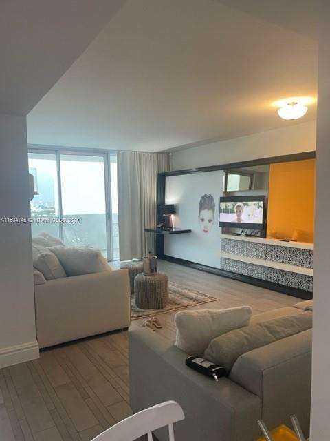 Small Image of 1100 WEST AVE #1427, Miami Beach Number 18