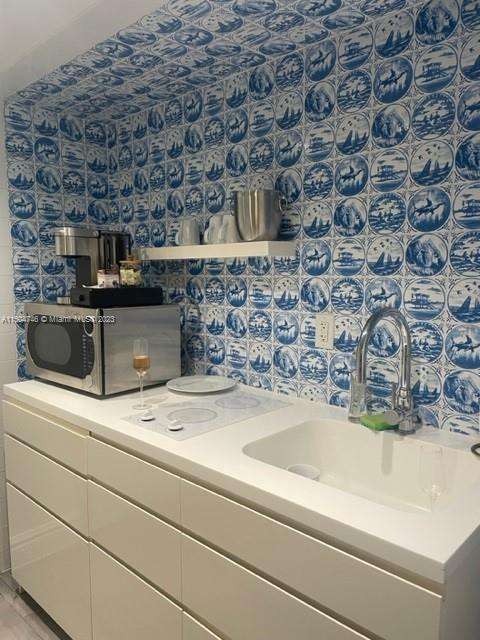 Small Image of 1100 WEST AVE #1427, Miami Beach Number 27