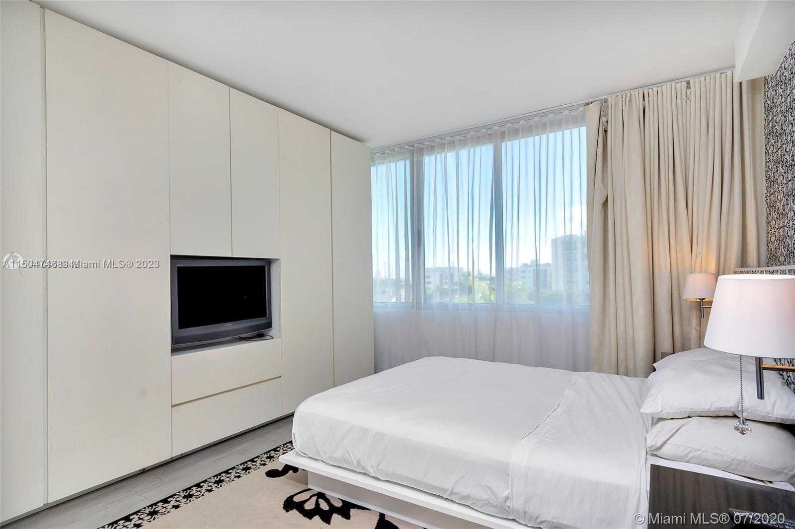 Small Image of 1100 WEST AVE #1427, Miami Beach Number 5