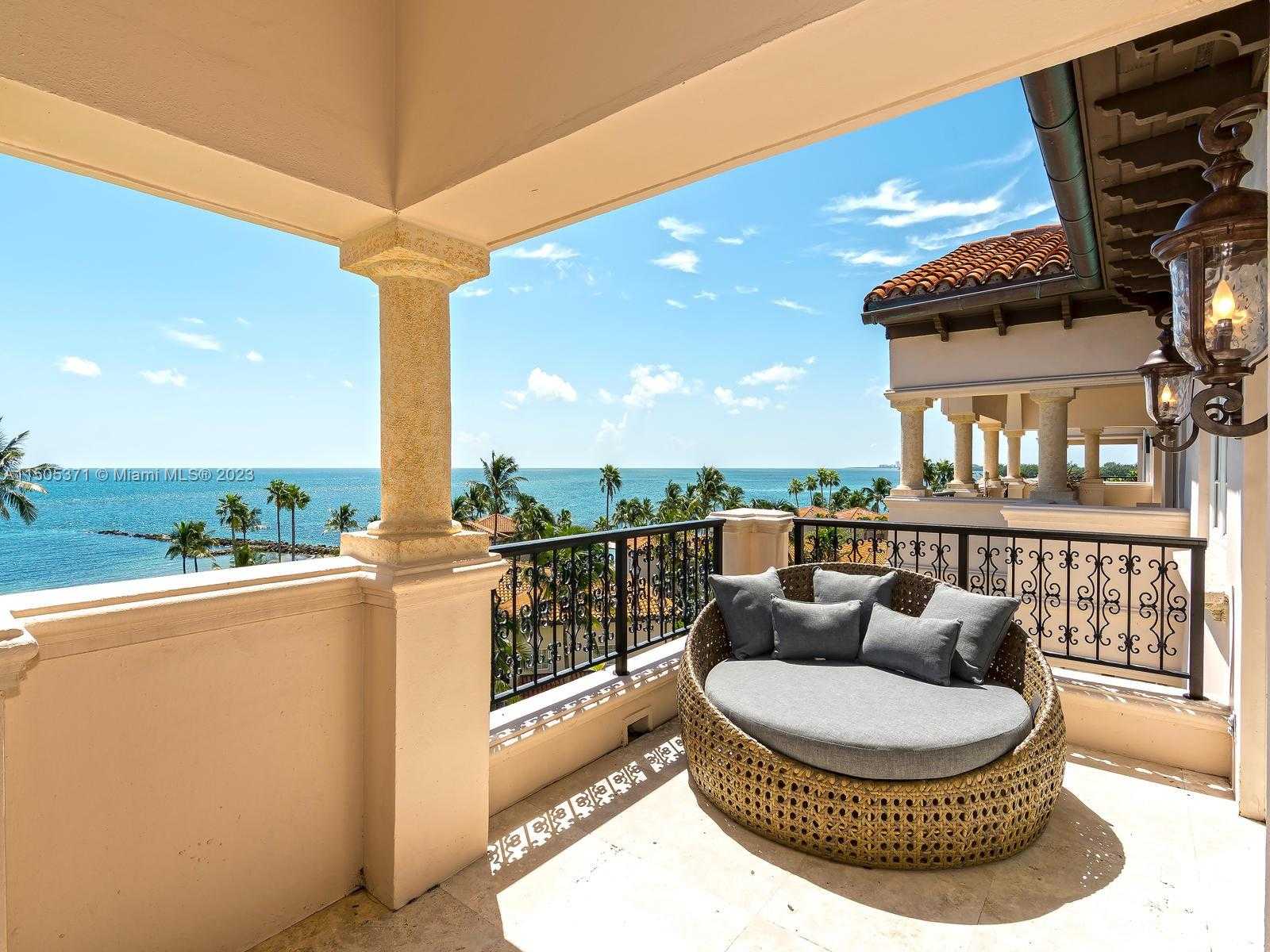 Small Image of 19251 FISHER ISLAND DRIVE #19251, Fisher Island Number 17