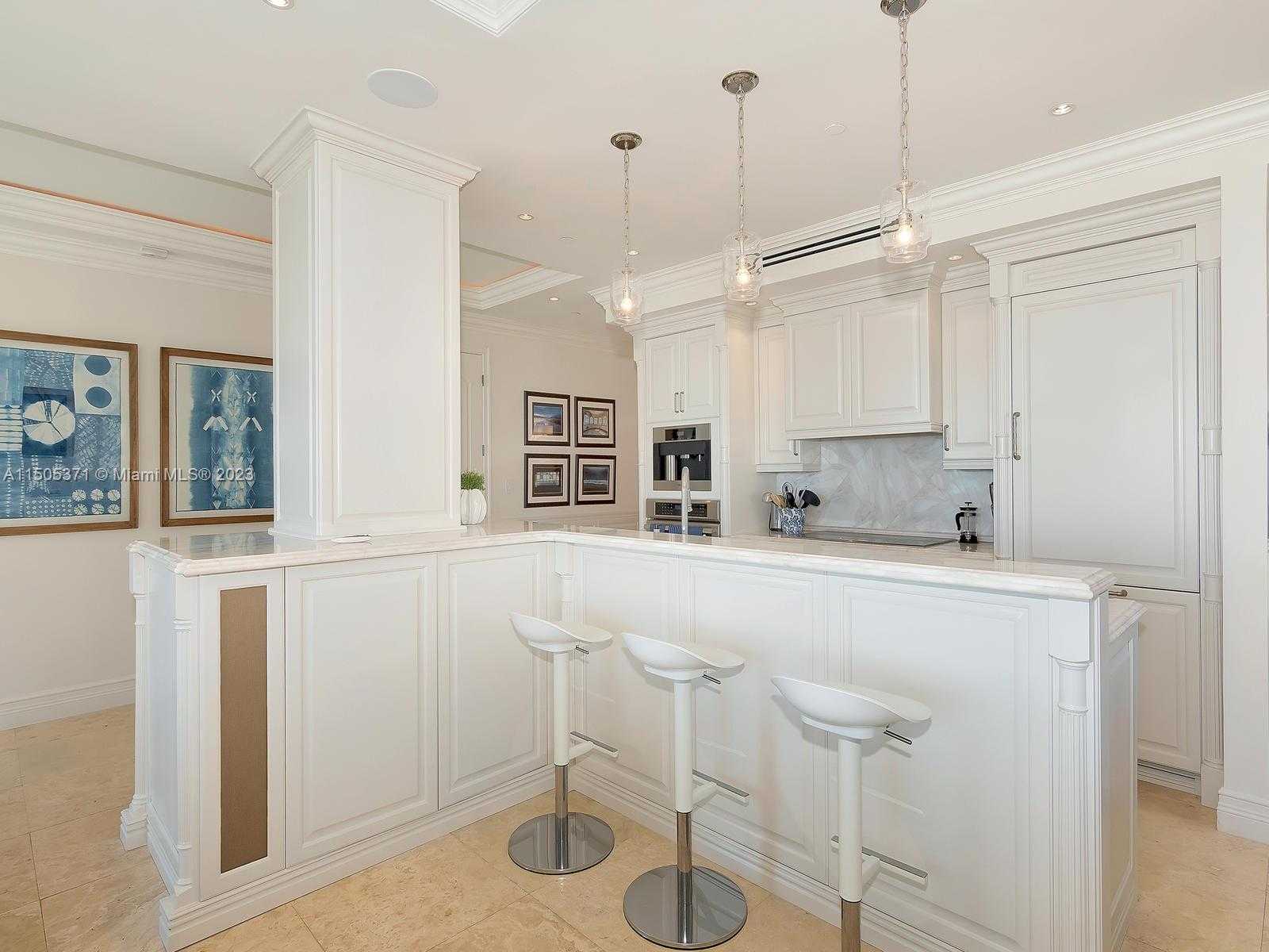 Small Image of 19251 FISHER ISLAND DRIVE #19251, Fisher Island Number 23