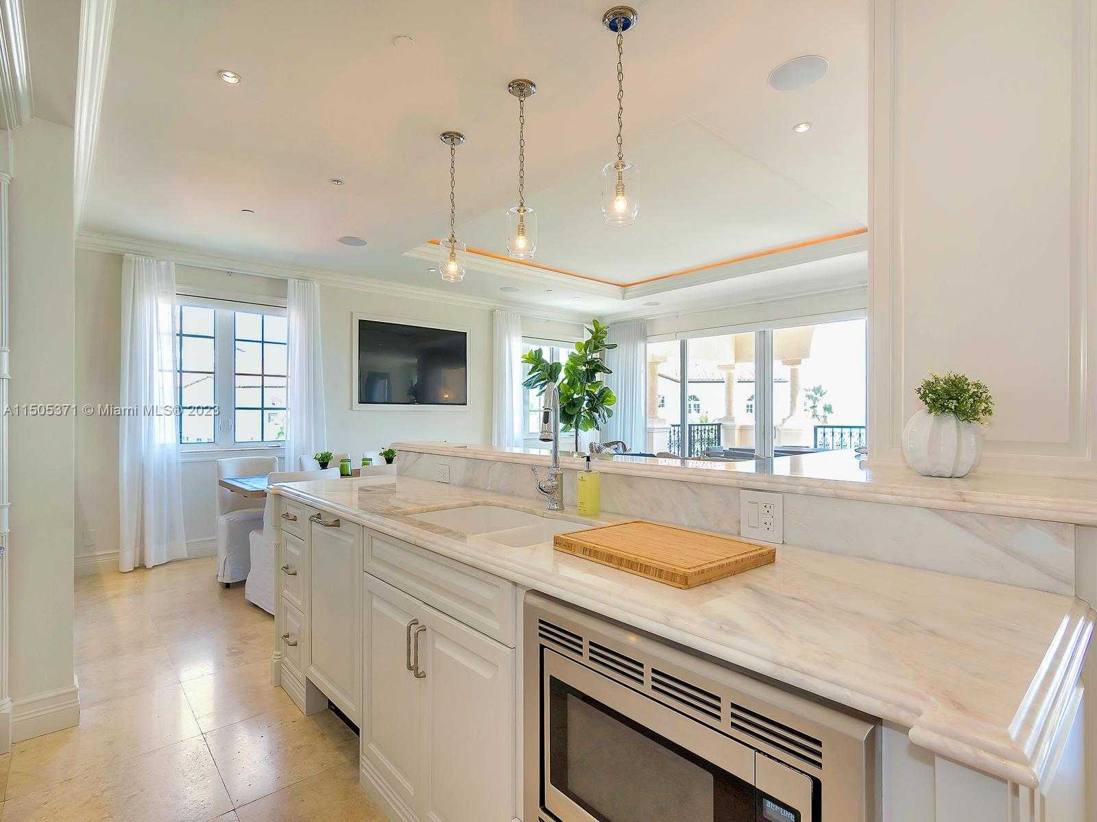 Small Image of 19251 FISHER ISLAND DRIVE #19251, Fisher Island Number 24