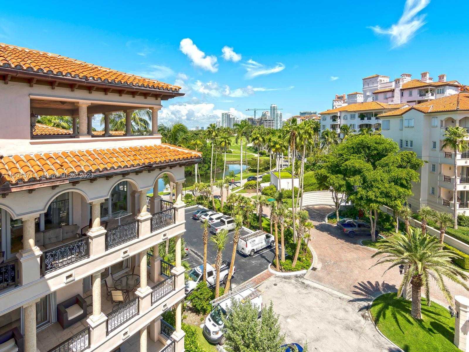 Small Image of 19251 FISHER ISLAND DRIVE #19251, Fisher Island Number 43