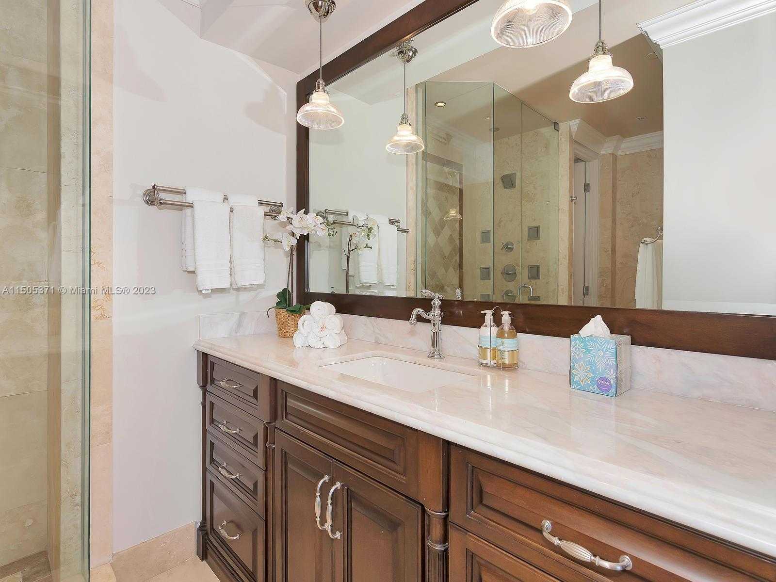 Small Image of 19251 FISHER ISLAND DRIVE #19251, Fisher Island Number 53