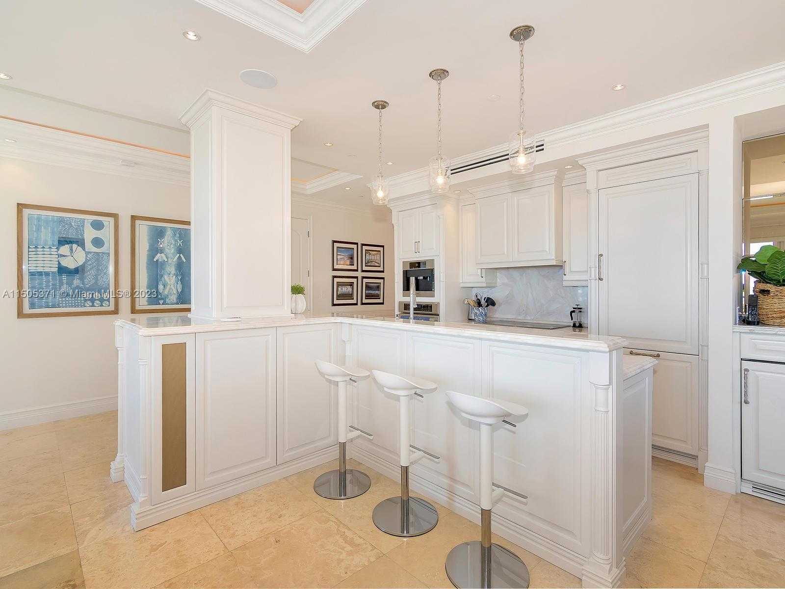 Small Image of 19251 FISHER ISLAND DRIVE #19251, Fisher Island Number 9