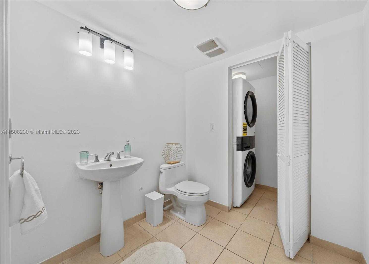 Small Image of 16699 COLLINS AVE #1710, Sunny Isles Beach Number 13