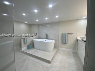 Small Image of 2751 SOUTH OCEAN DR #5S, Hollywood Number 15