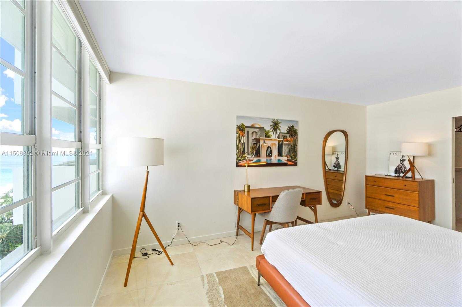 Small Image of 100 LINCOLN RD #1202, Miami Beach Number 12