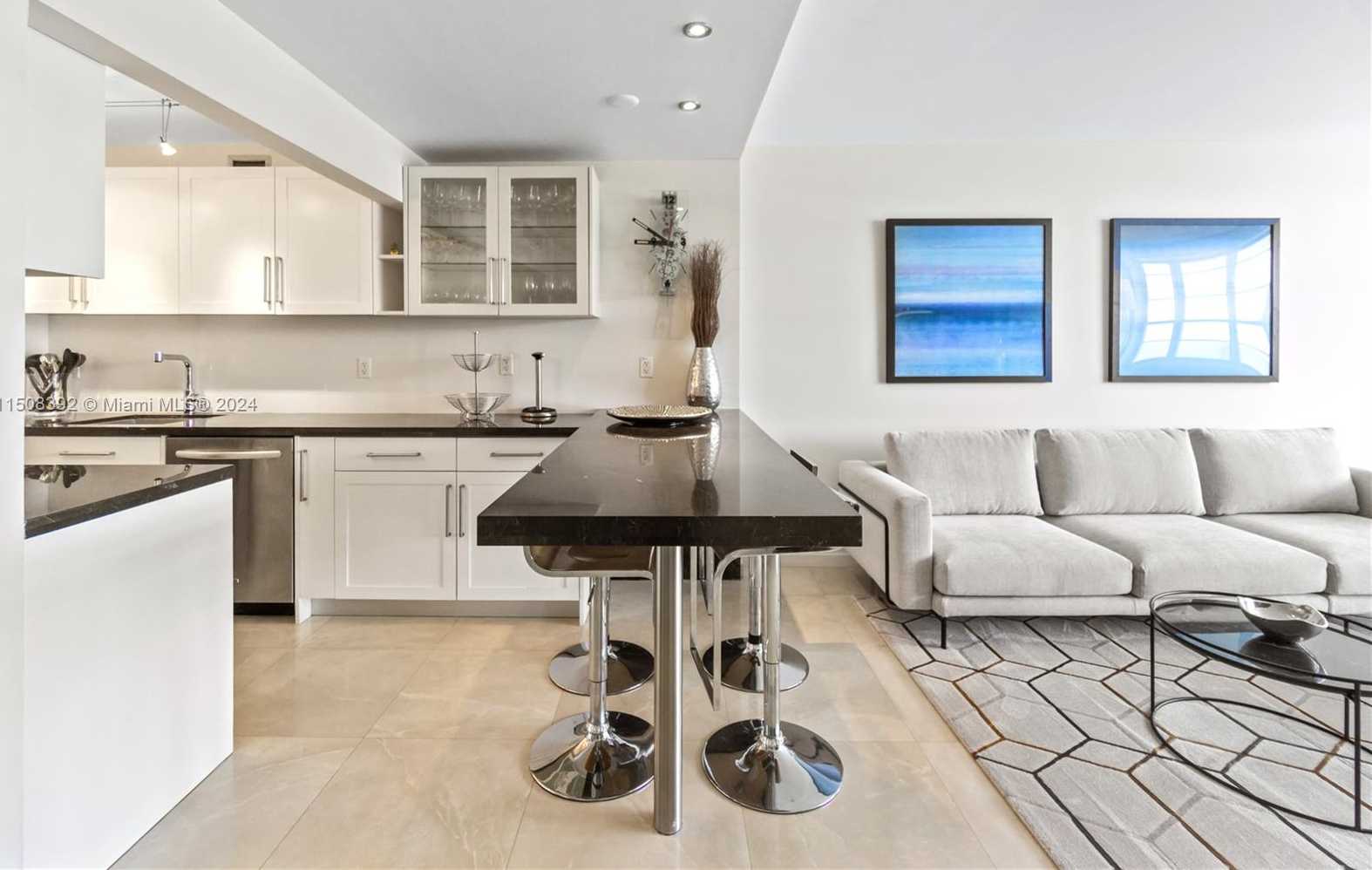 Small Image of 100 LINCOLN RD #1202, Miami Beach Number 4