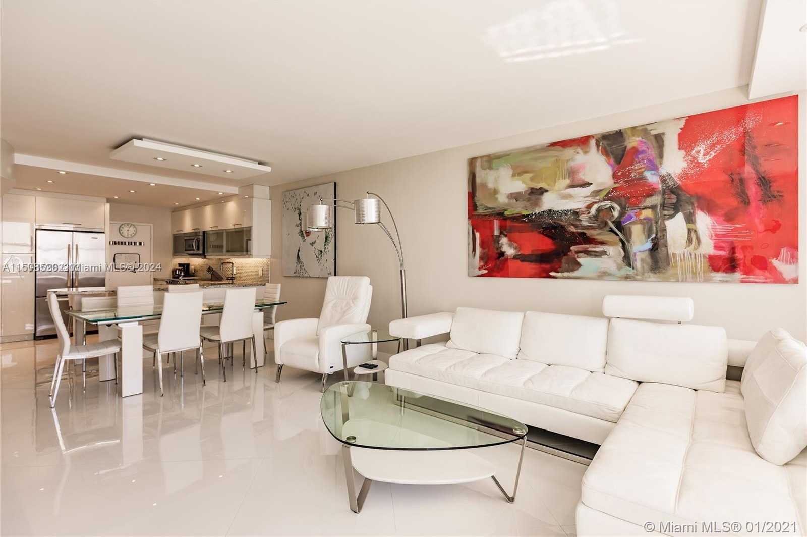 Small Image of 3725 S Ocean Dr, Hollywood, FL 33019, USA Number 3