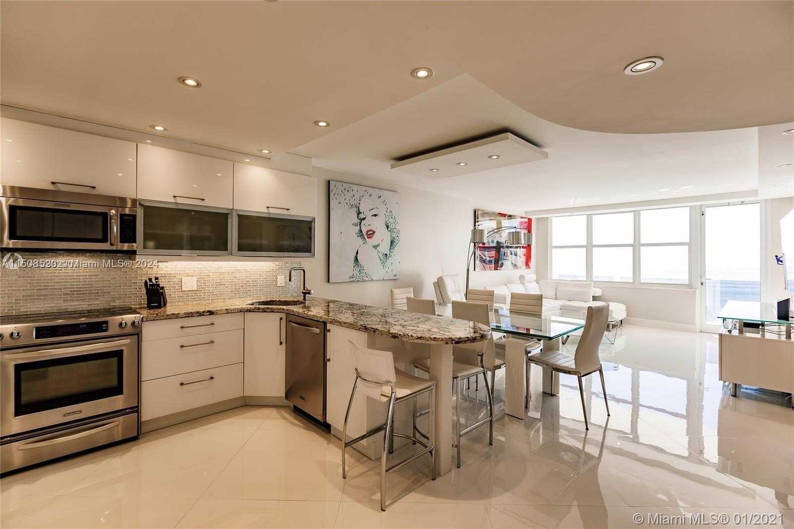 Small Image of 3725 S Ocean Dr, Hollywood, FL 33019, USA Number 5
