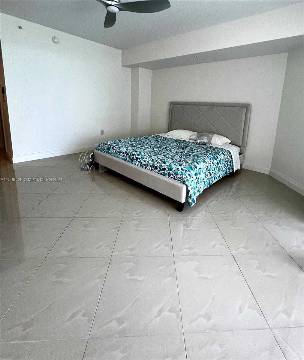 Small Image of 16699 COLLINS AVE #3906, Sunny Isles Beach Number 13