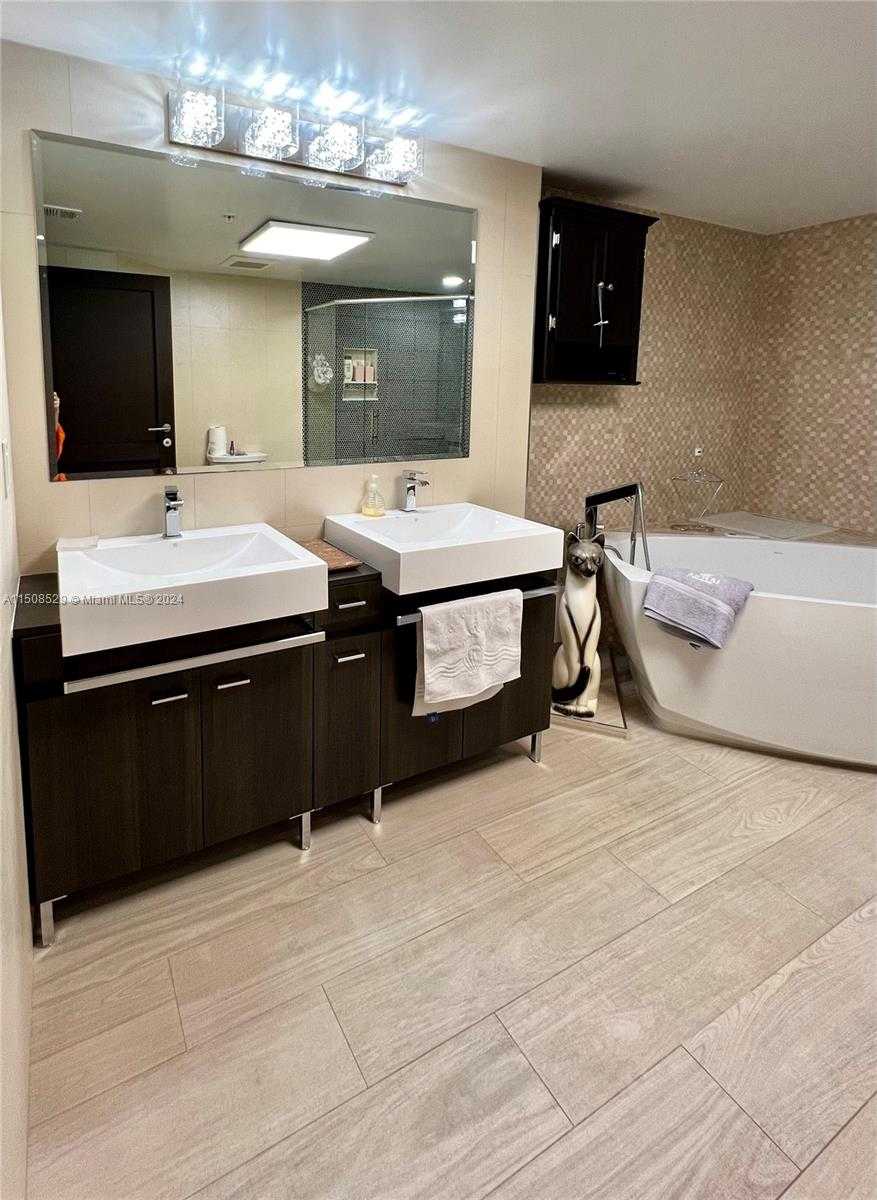 Small Image of 16699 COLLINS AVE #3906, Sunny Isles Beach Number 16