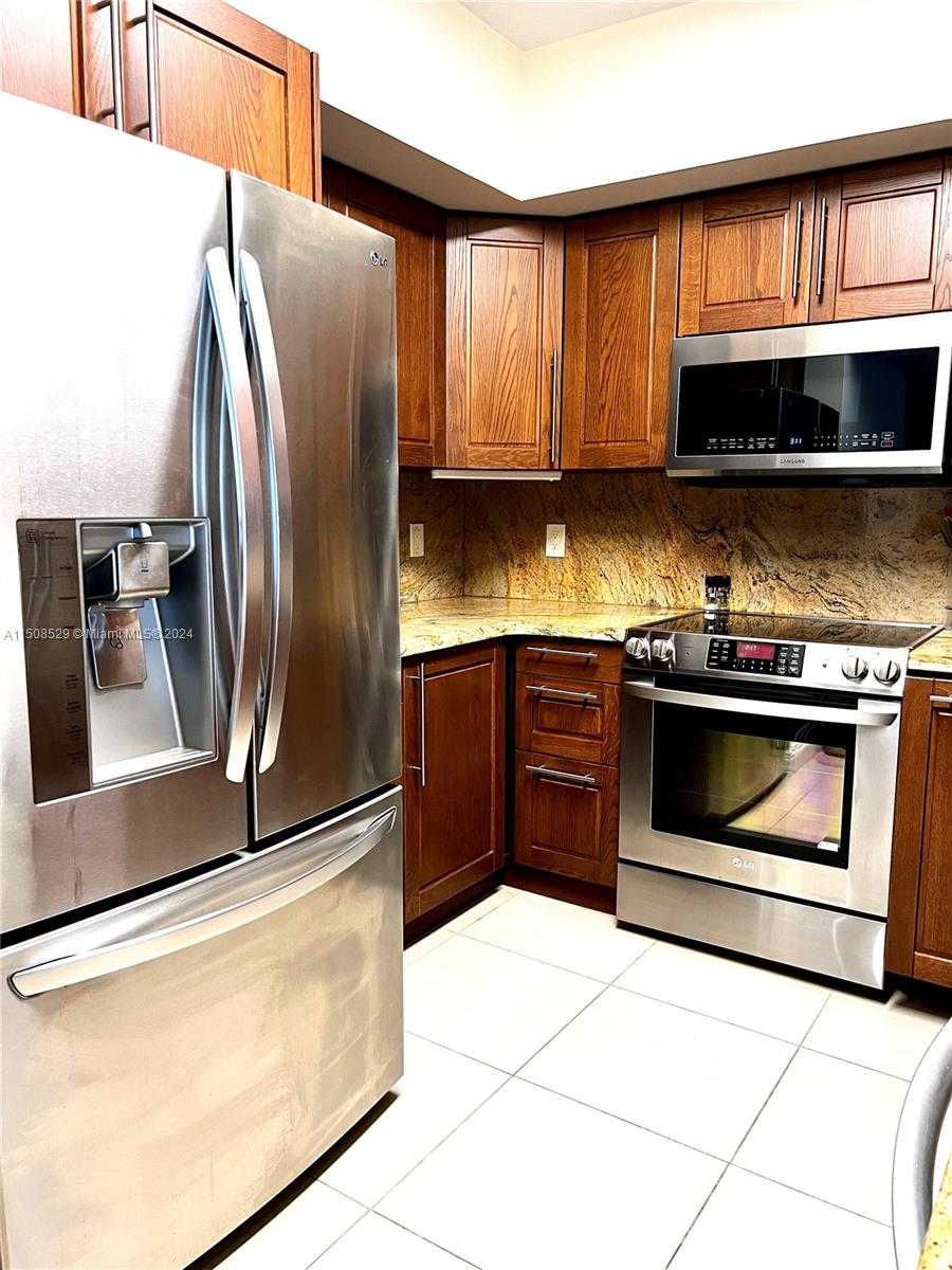 Small Image of 16699 COLLINS AVE #3906, Sunny Isles Beach Number 9