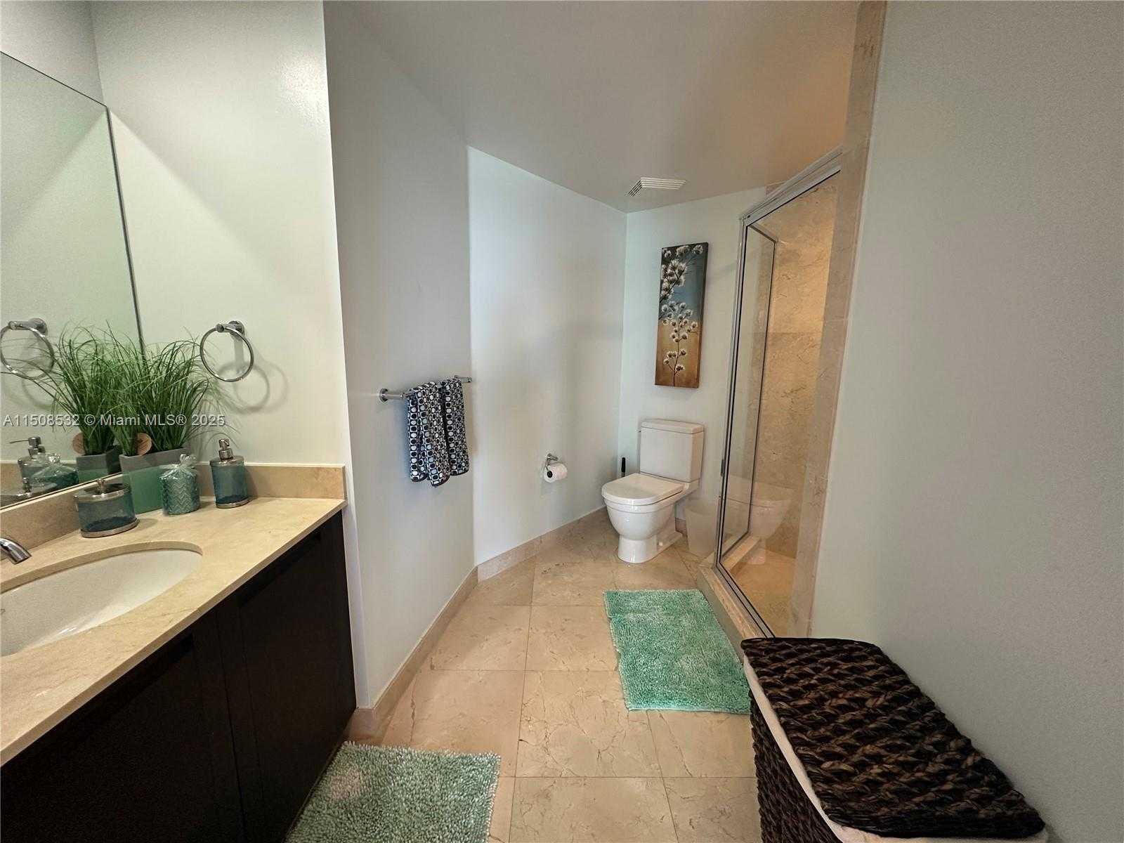 Small Image of 150 #1-1105, Sunny Isles Beach Number 16