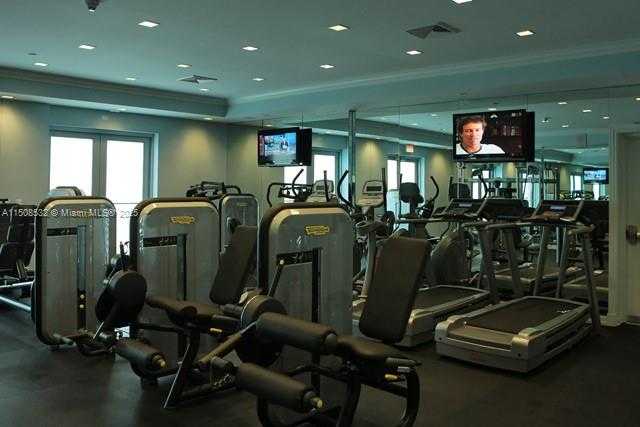 Small Image of 150 #1-1105, Sunny Isles Beach Number 18