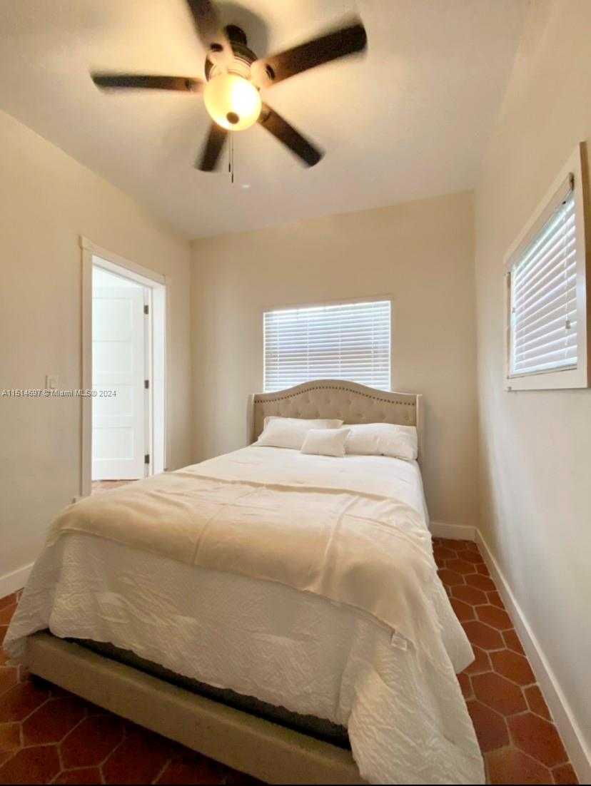 Small Image of 4619 SOUTH WEST 10TH ST #., Miami Number 11