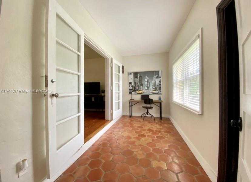 Small Image of 4619 SOUTH WEST 10TH ST #., Miami Number 16