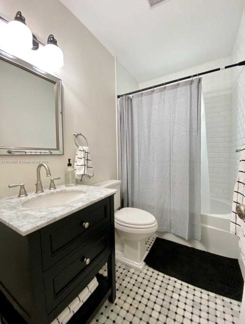 Small Image of 4619 SOUTH WEST 10TH ST #., Miami Number 22