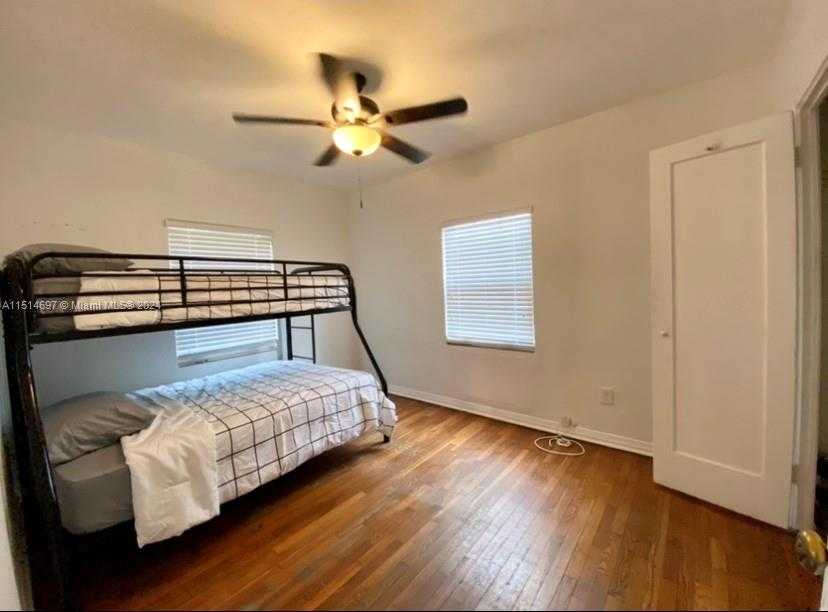 Small Image of 4619 SOUTH WEST 10TH ST #., Miami Number 24