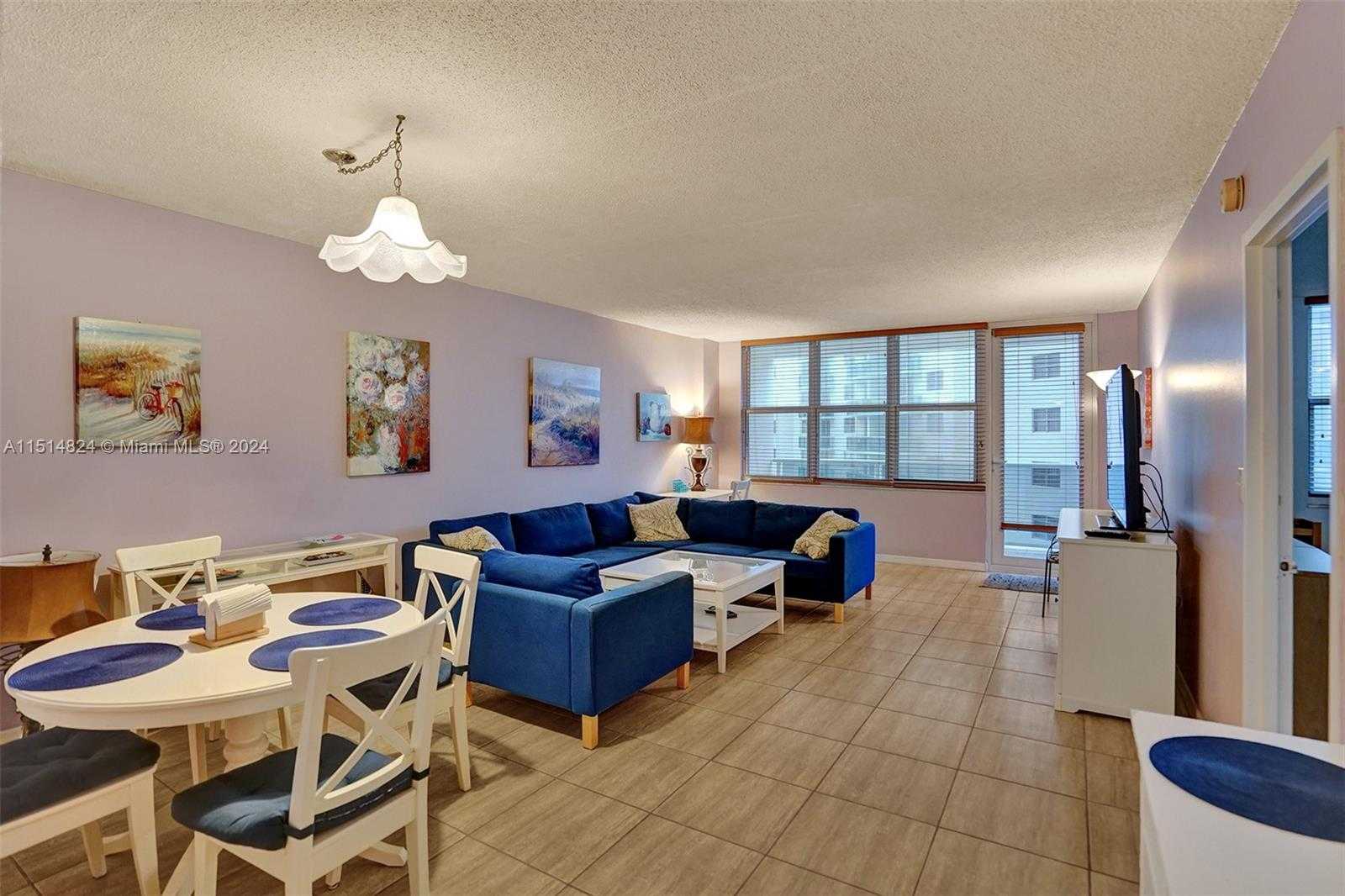 Small Image of 3725 S Ocean Dr, Hollywood, FL 33019, USA Number 19