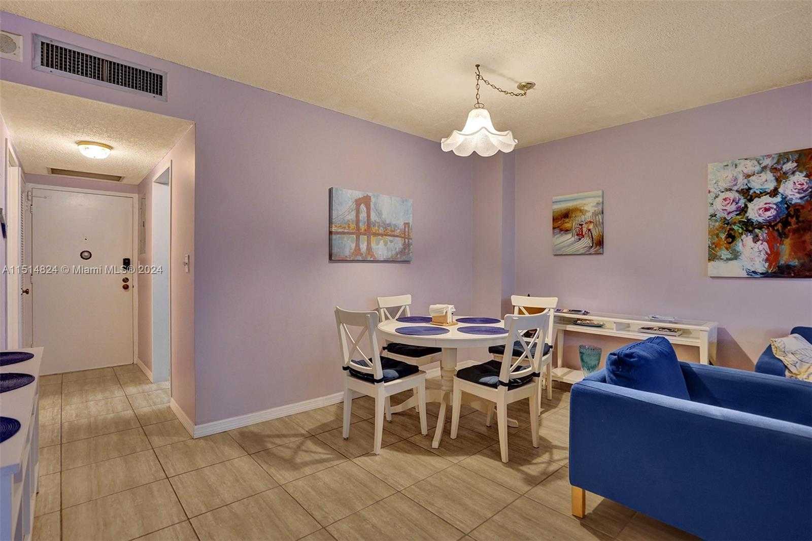 Small Image of 3725 S Ocean Dr, Hollywood, FL 33019, USA Number 20