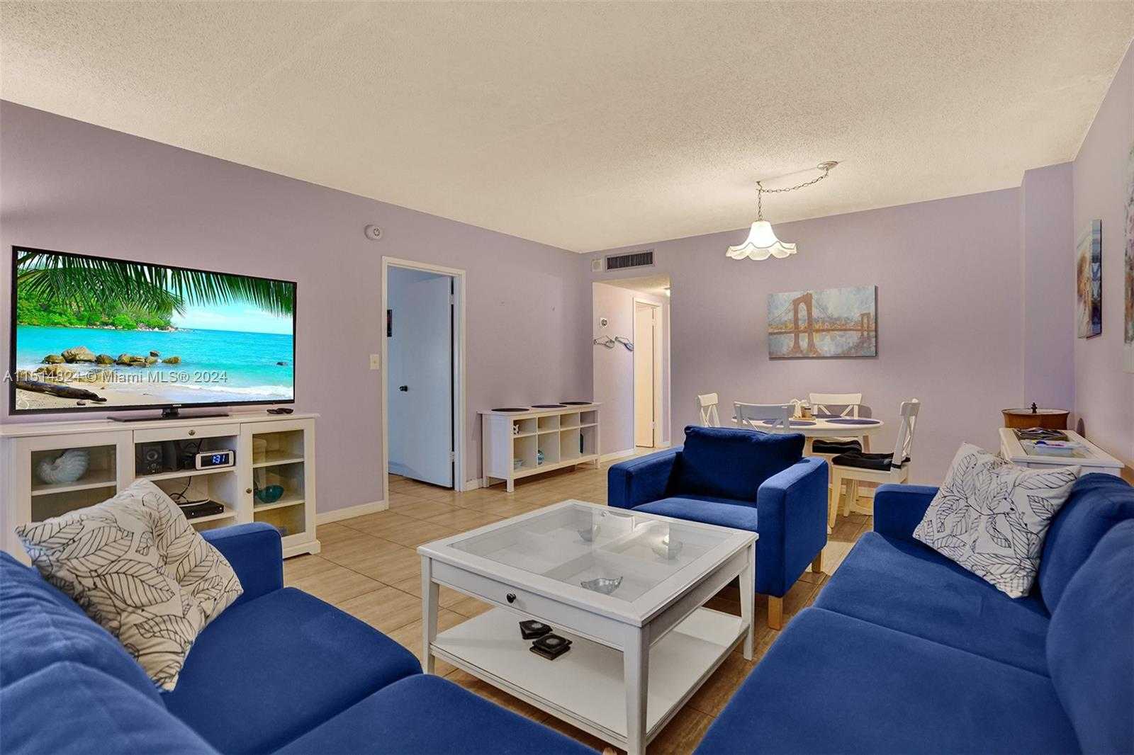 Small Image of 3725 S Ocean Dr, Hollywood, FL 33019, USA Number 26