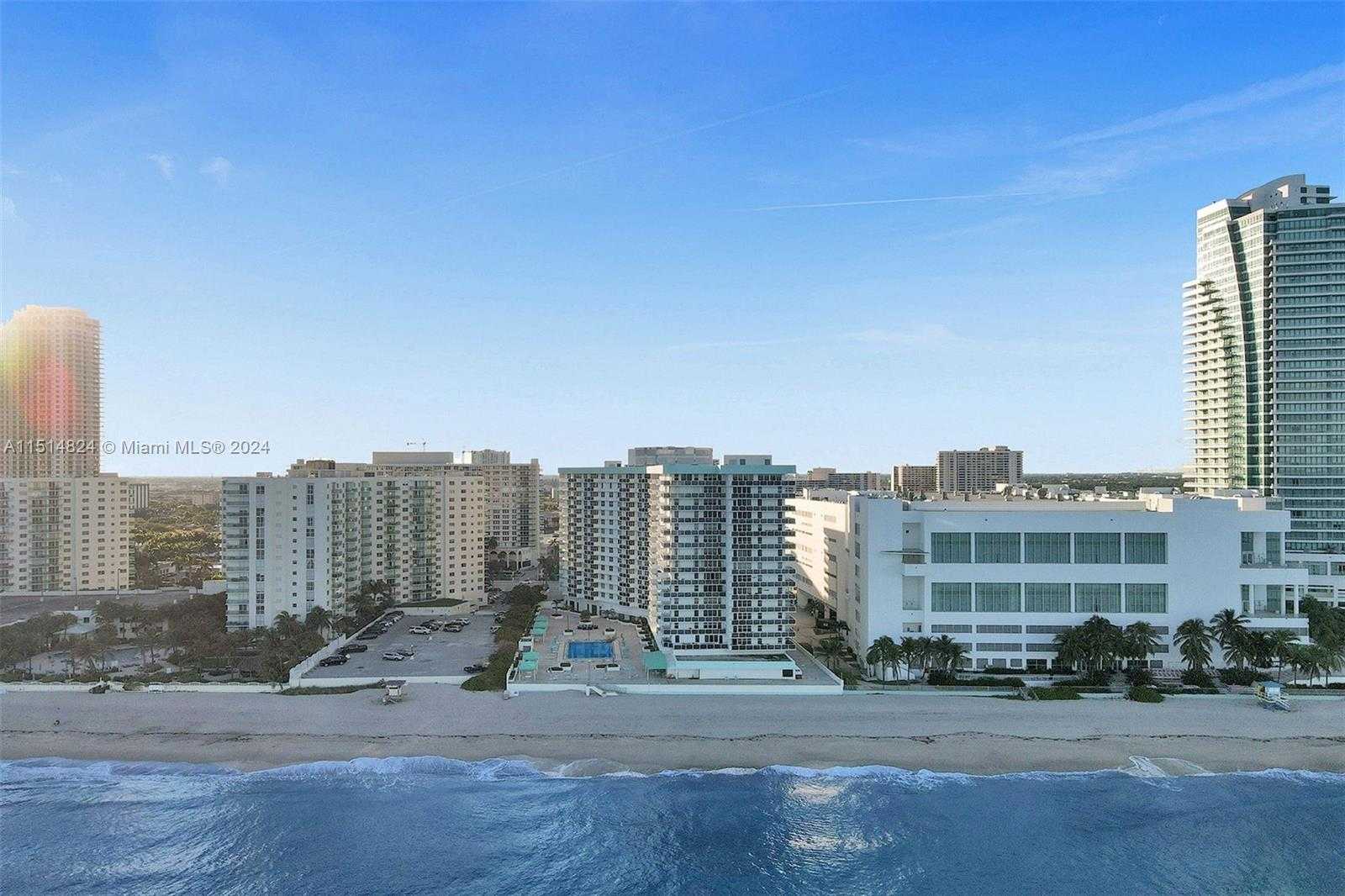 Small Image of 3725 S Ocean Dr, Hollywood, FL 33019, USA Number 43