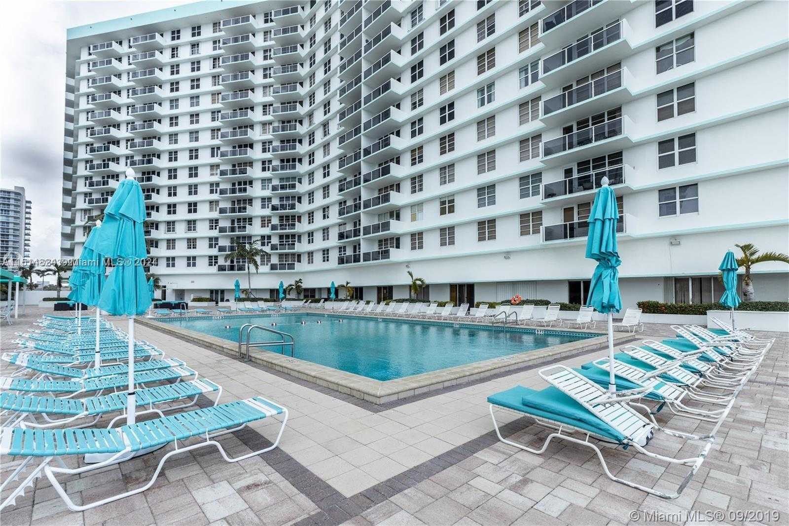 Small Image of 3725 S Ocean Dr, Hollywood, FL 33019, USA Number 59