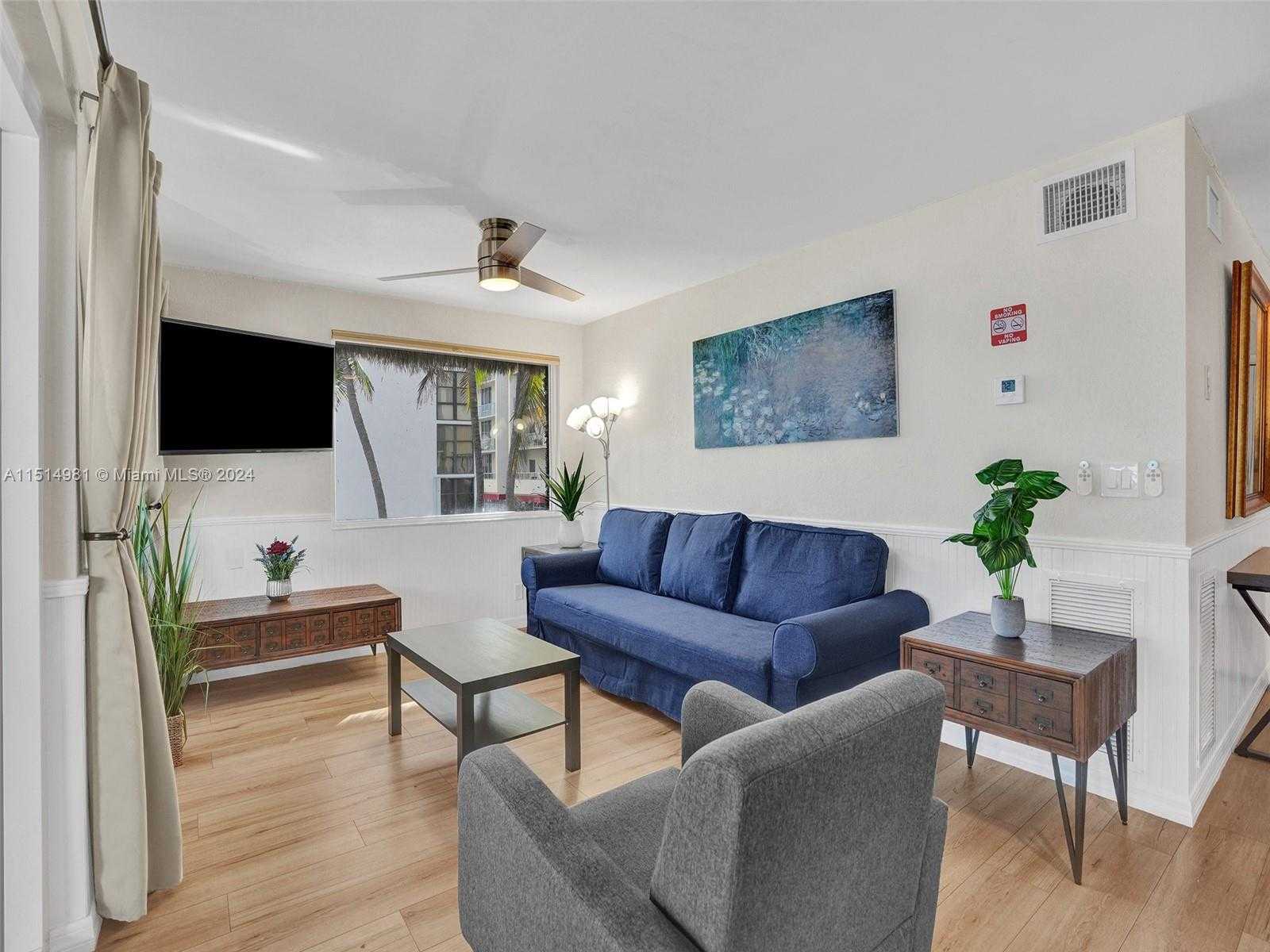 Small Image of 900 NORTH SURF RD #2, Hollywood Number 23