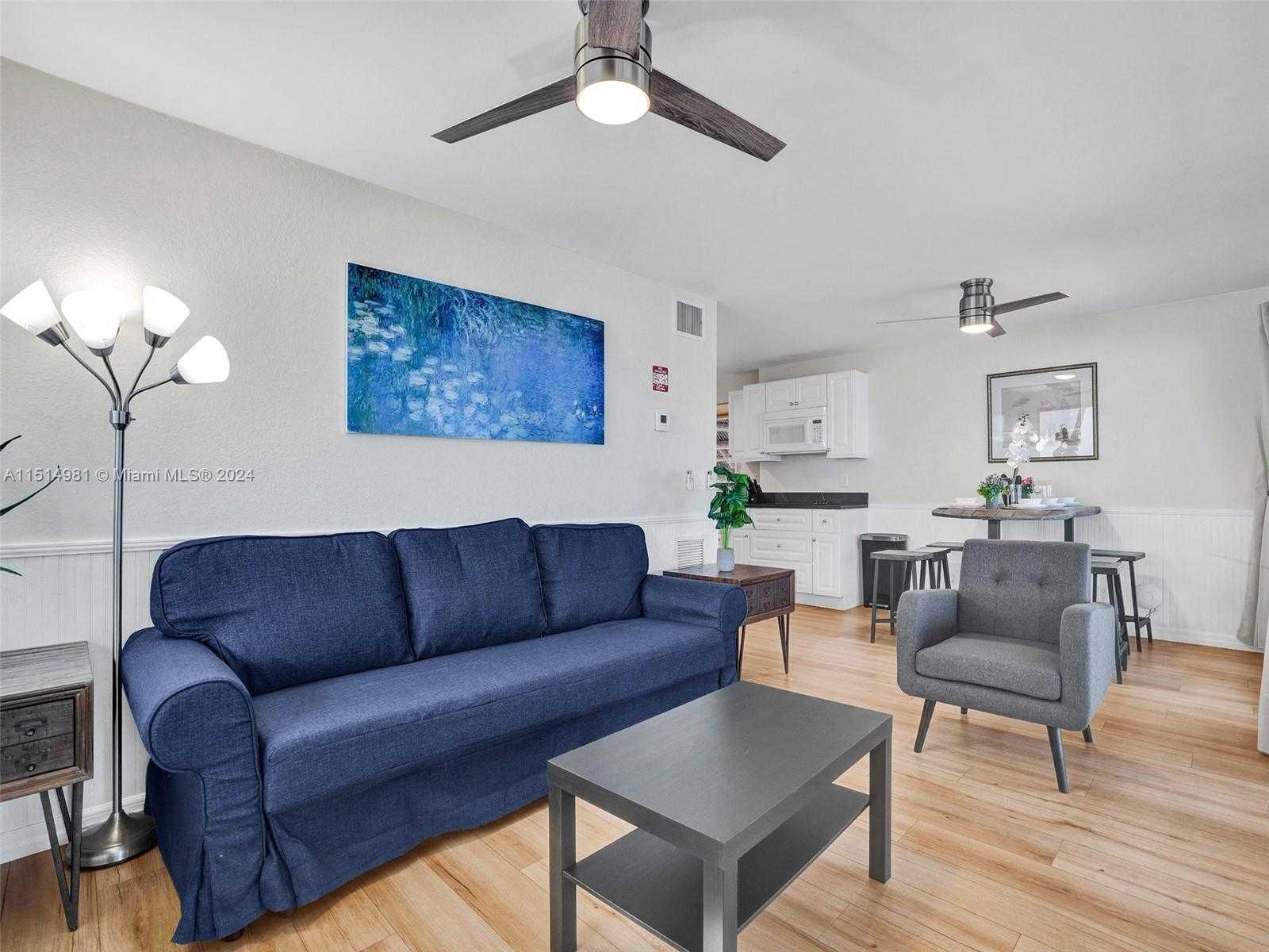 Small Image of 900 NORTH SURF RD #2, Hollywood Number 24