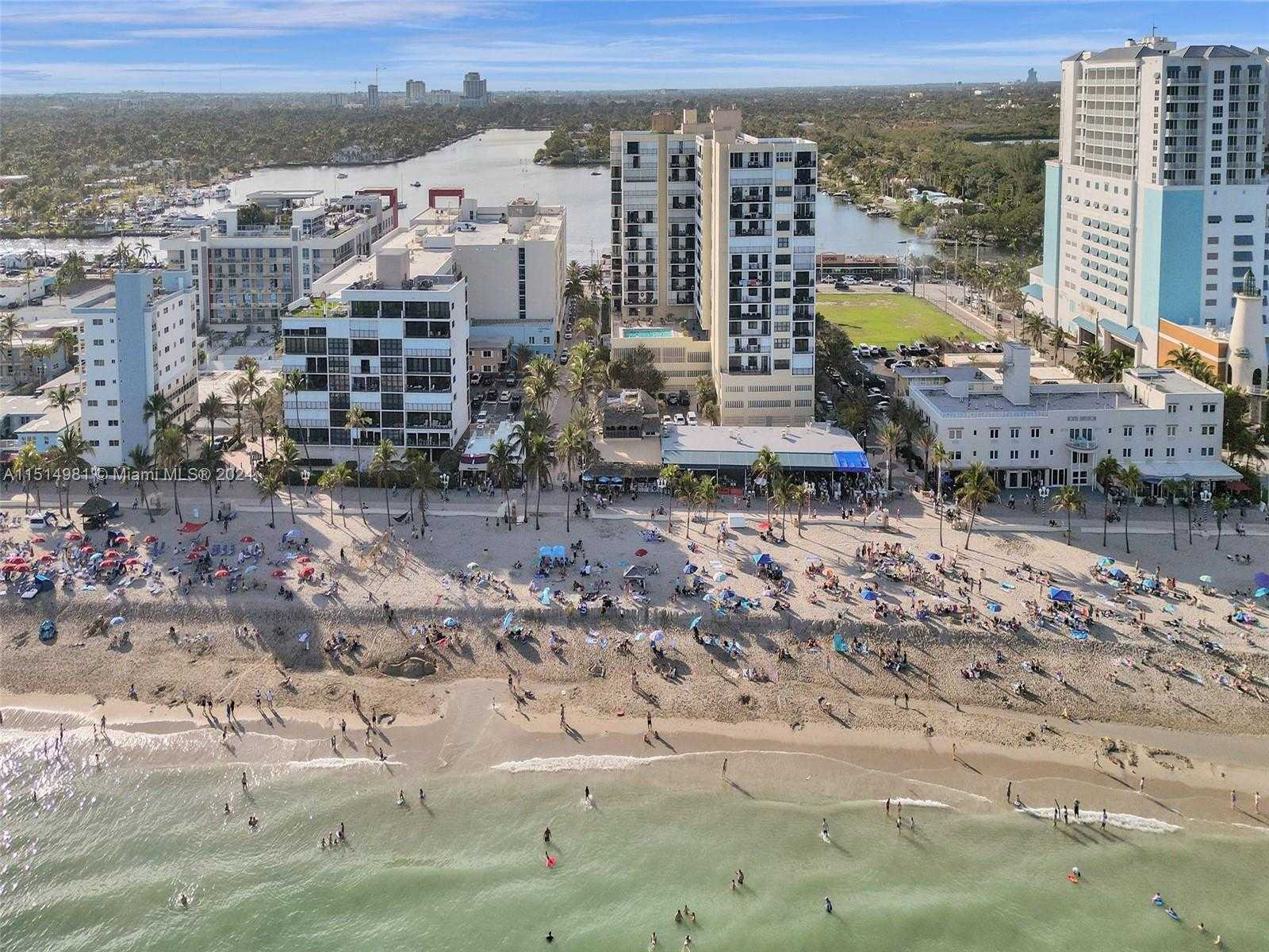 Small Image of 900 NORTH SURF RD #2, Hollywood Number 48