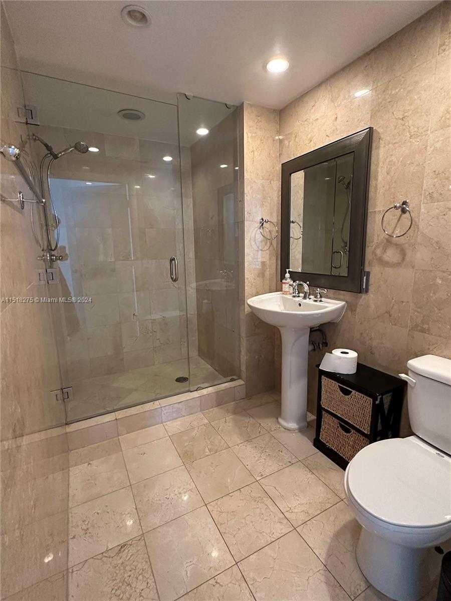 Small Image of 6365 COLLINS AVE #3811, Miami Beach Number 15